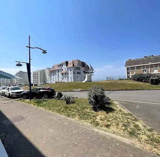 A 50m A Pieds De La Neufchâtel-Hardelot